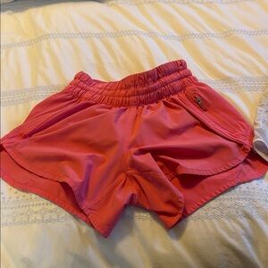Lululemon Athletica Coral Hotty Hot Low Rise Shorts 3.5-4” inseam